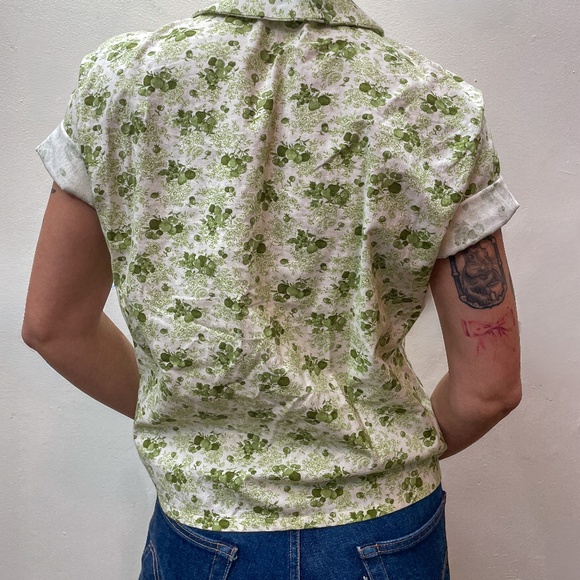 Vintage women's blouse - Picture 2 of 3